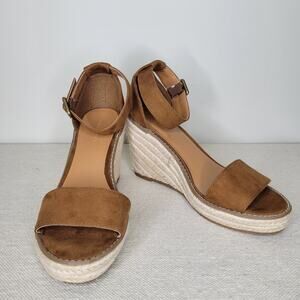 BANANA REPUBLIC Faux Suede Espadrille Wedge Open Toe Sandals sz 7 Cognac